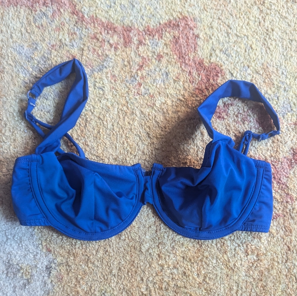 Balconette bikini top
